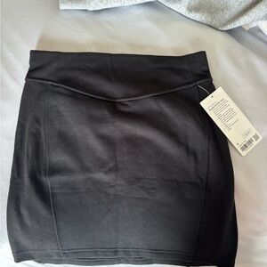Lululemon Athletica Black Pencil Skirt